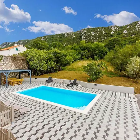 Holiday home In 39440 *